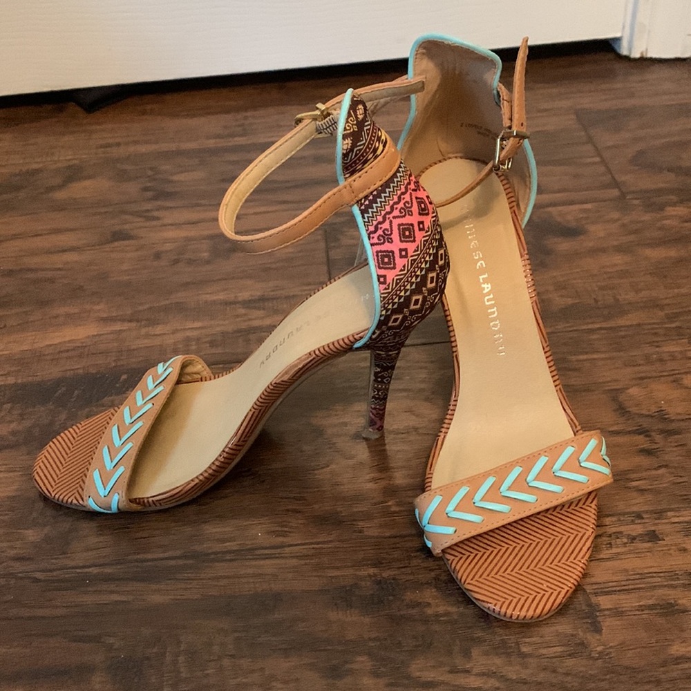 Cute Chinese laundry multicolored heels